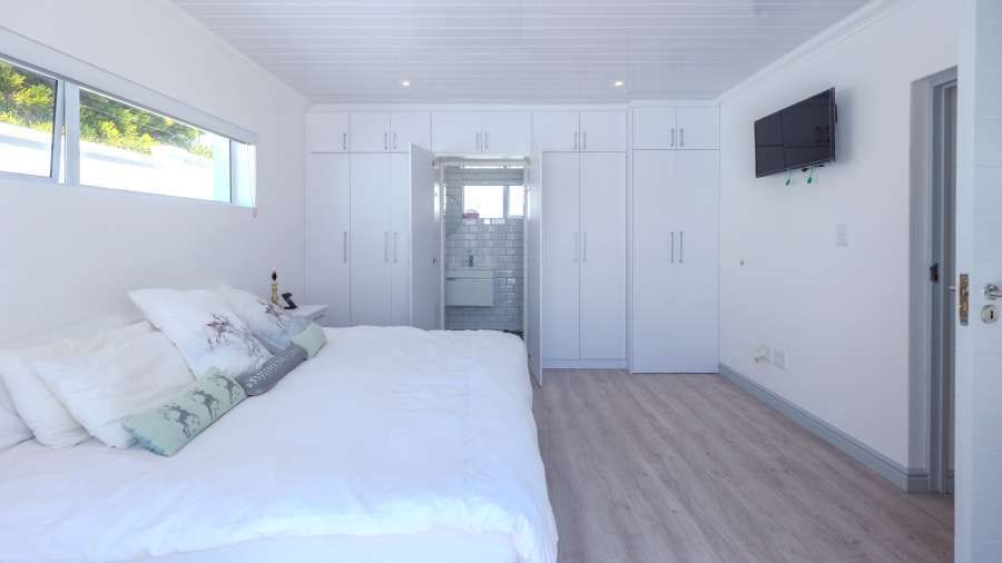 3 Bedroom Property for Sale in Agulhas Western Cape